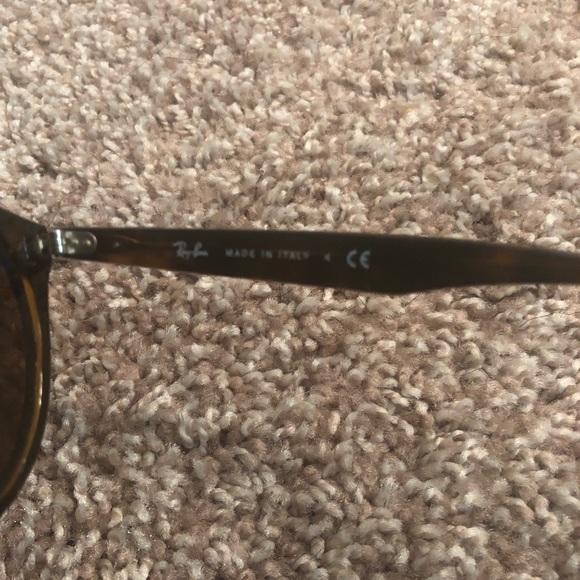 Ray ban RB2180 sunglasses - Picture 3 of 3